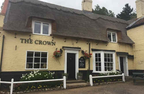 Smallburgh Bed & Breakfast | The Crown Inn