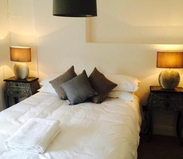 Culworth Hotel | The Crown Inn