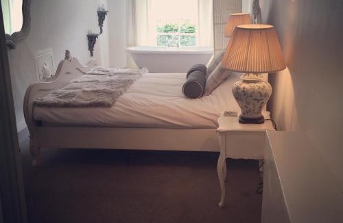 Culworth Hotel | The Crown Inn