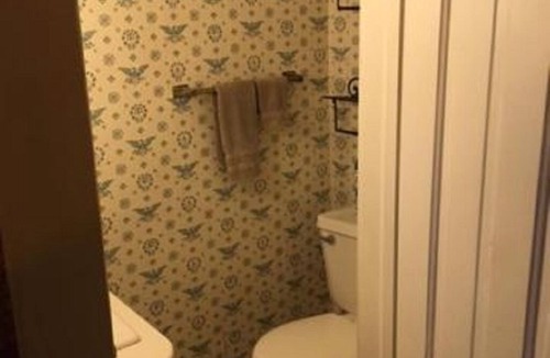 Towanda Bed & Breakfast | The Crows Nest at Victorian Charm Inn