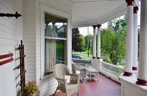 Towanda Bed & Breakfast | The Crows Nest at Victorian Charm Inn