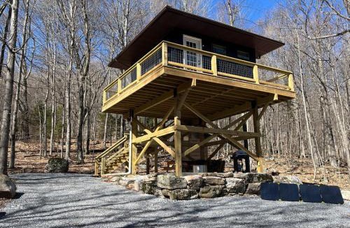 Allegheny Mountains House | The Crows Nest
