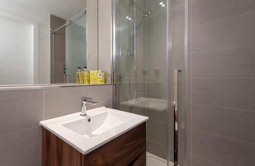 Ellemford Apartment | The Cruickshank Residence