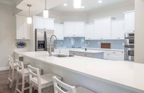 Crystal Beach House | The Crystal Breeze House