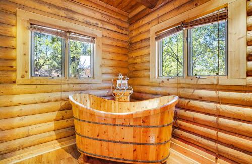 Groveland House | The Cub Inn