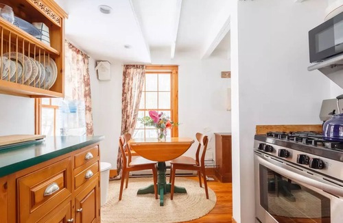 Shady Cottage | The CubHouse