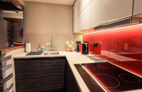 Troutbeck Cottage | The Curious Orange