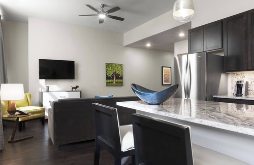 Downtown Hotel | The Current Iowa, Autograph Collection