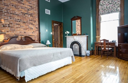 Pictou House | The Customs House Inn