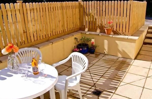 Haselbury Plucknett Cottage | The Cygnet