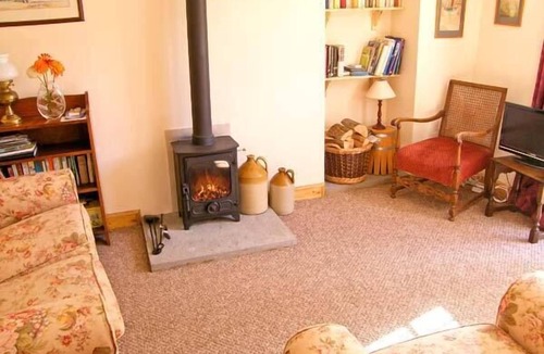 Haselbury Plucknett Cottage | The Cygnet