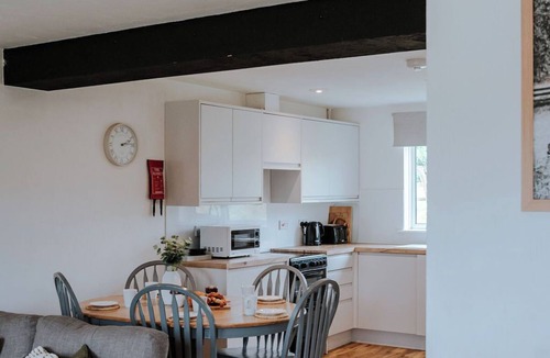 St Margaret's at Cliffe Cottage | The Dairy - 3 Bedroom