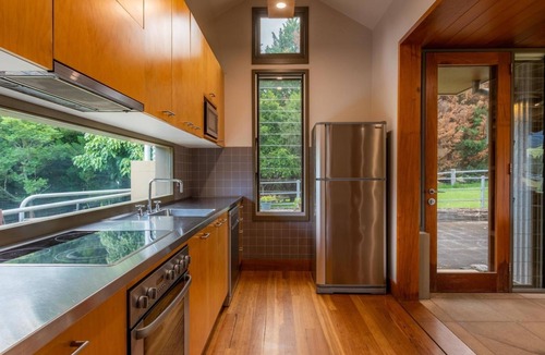 Barrengarry House | The Dairy @ Cavan, Kangaroo Valley, Stunning Views