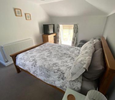 Bagillt House | The Dairy