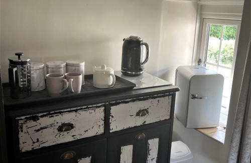 Holworth Bed & Breakfast | The Dairyman Suite