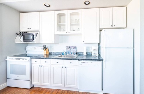 Eastland Apartment | The Dallas Apartment
