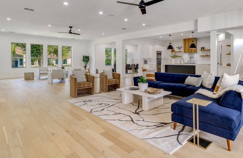 North Dallas House | THE DALLAS DREAM HOUSE - Ultra-Modern Villa & Pool