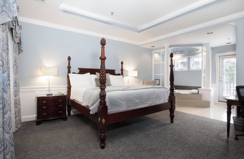 Sandwich Hotel | The Dan'l Webster Inn and Spa