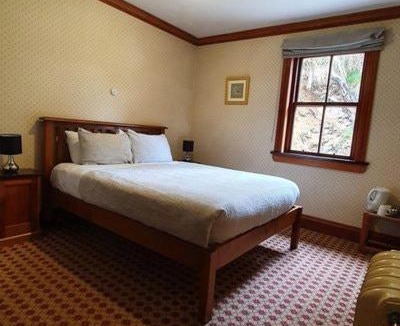 Kyeburn Diggings Hotel | The Danseys Pass Hotel