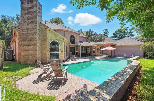 Klein House | The Dapper Texan - Heated Pool, Spa & Game Room