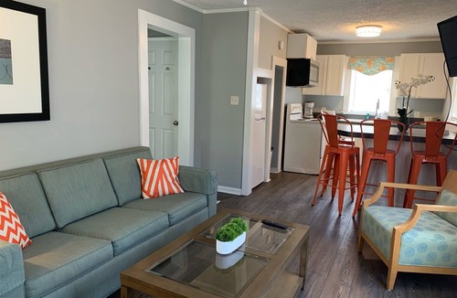 Downtown Myrtle Beach Cottage | The Darlington Cottages