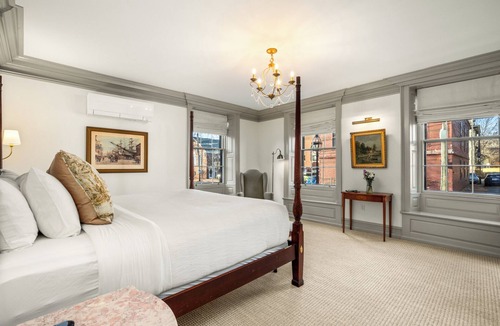 Portsmouth Hotel | The Davenport Inn