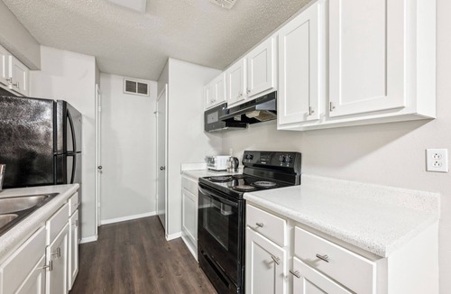 Huntsville Apartment | The Davis 916 I Comfy 2 Bed 2 Bath