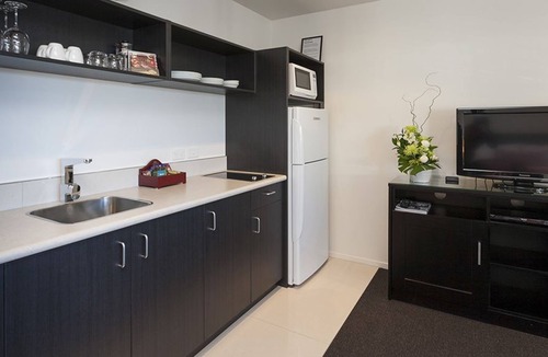 New Plymouth CBD Hotel | The Dawson Motel