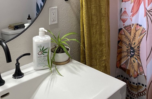 Carlsbad House | The Day Dreamer's Passage