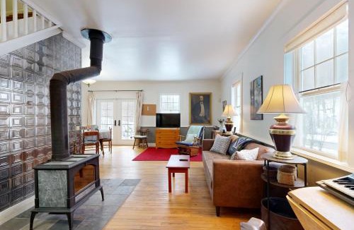 Barnard House | The Daydream Cottage