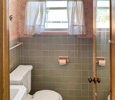Ellendale Apartment | The Deb Logical Apartment