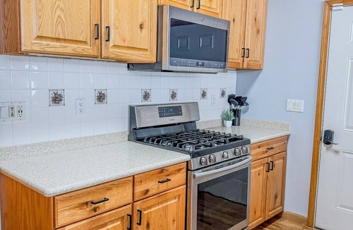 Hammond House | The Deck House on Black Lake