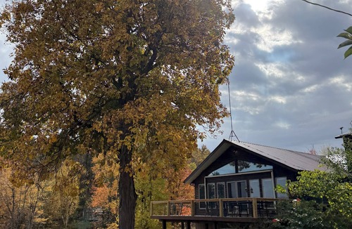Hammond House | The Deck House on Black Lake