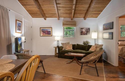 Cedar Mountain House | The Deep Forest Green Cottage