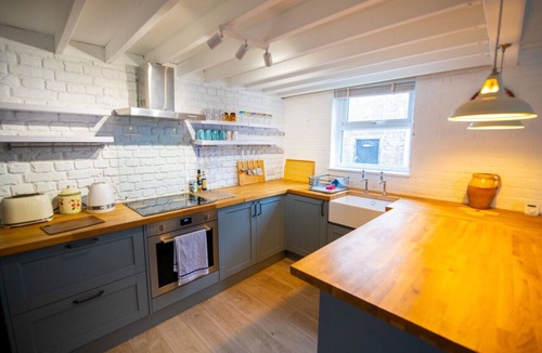 Rye Harbour Cottage | The Dees - Cottage, Rye Harbour