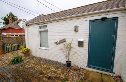 Rye Harbour Cottage | The Dees - Cottage, Rye Harbour