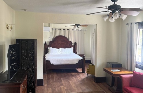 DeLand Hotel | The DeLand Hotel