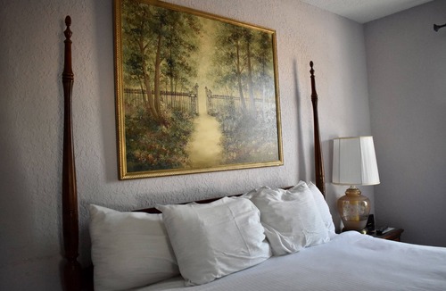 DeLand Hotel | The DeLand Hotel