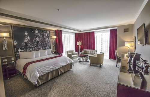 Bowmansville Hotel | The Delavan Hotel & Spa