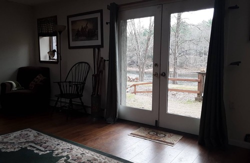 Pond Eddy Apartment | The Delaware Riverfront
