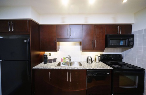Financial District Hotel | The Delta District Stay