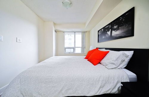 Financial District Hotel | The Delta District Stay
