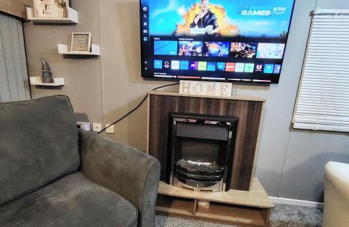 Leysdown-on-Sea Ski Chalet | The Delta Radiant