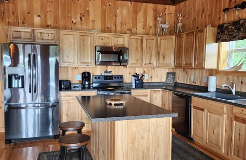 Caribou Cabin | The Den Cabin