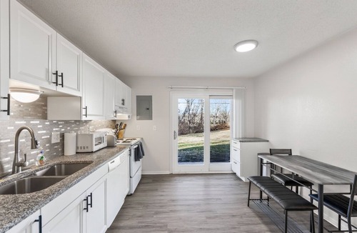 Blue Springs Apartment | The Den: Delightful 2-Bedroom Retreat in Blue Springs