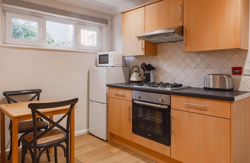 Shanklin Apartment | The Den ground floor apartment