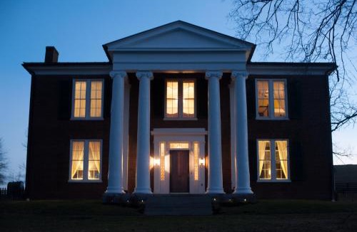 Paint Lick Bed & Breakfast | The Denny House