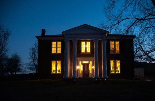 Paint Lick Bed & Breakfast | The Denny House