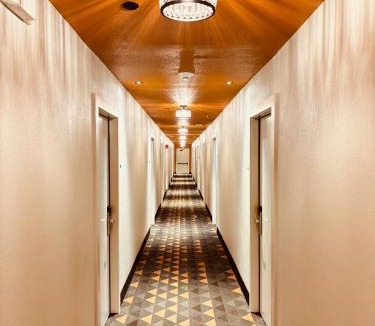 Taylor Hotel | The Depot Hotel