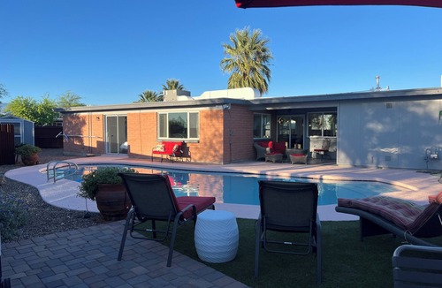 South Harrison House | The Desert Nest